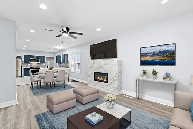 $219,900 | 3333 Halsted Street, Steger, IL 60475