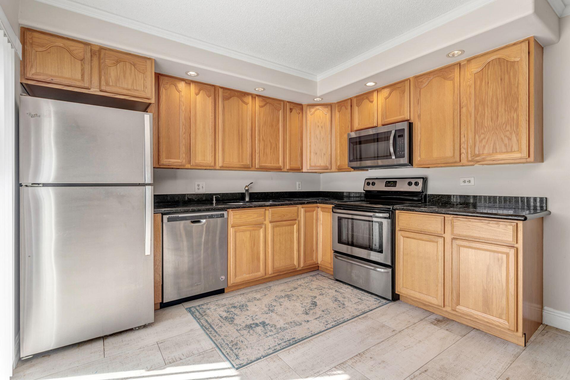 3900 County Line Road, Unit 6C Tequesta, FL 33469 - Photo 8 of 26 8