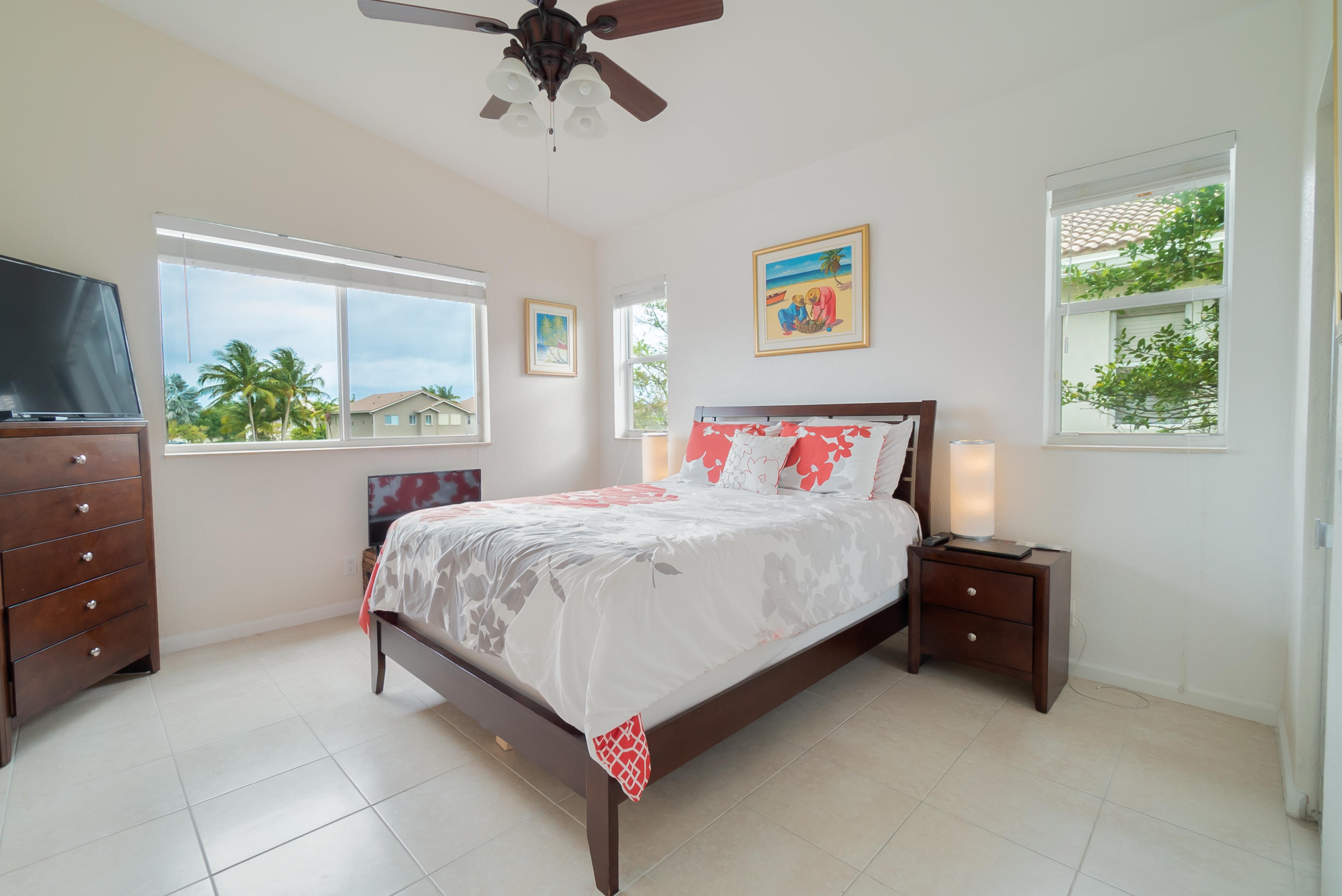3164 Laurel Ridge Circle Riviera Beach, FL 33404 - Photo 5 of 19 Master Bedroom