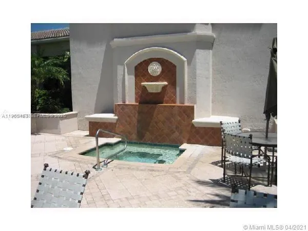 $274,000 | 2729 Anzio Court, Unit 107, Palm Beach Gardens, FL 33410