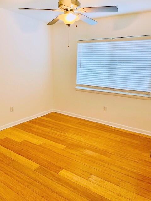 276 Alexandra Drive, Unit 12 Mount Pleasant, SC 29464 - Photo 10 of 14 2nd Bedroom