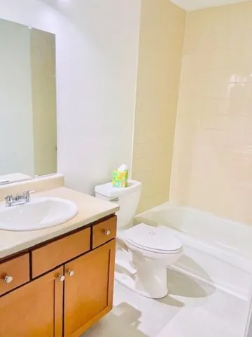 $2,500 | 276 Alexandra Drive, Unit 12, Mount Pleasant, SC 29464