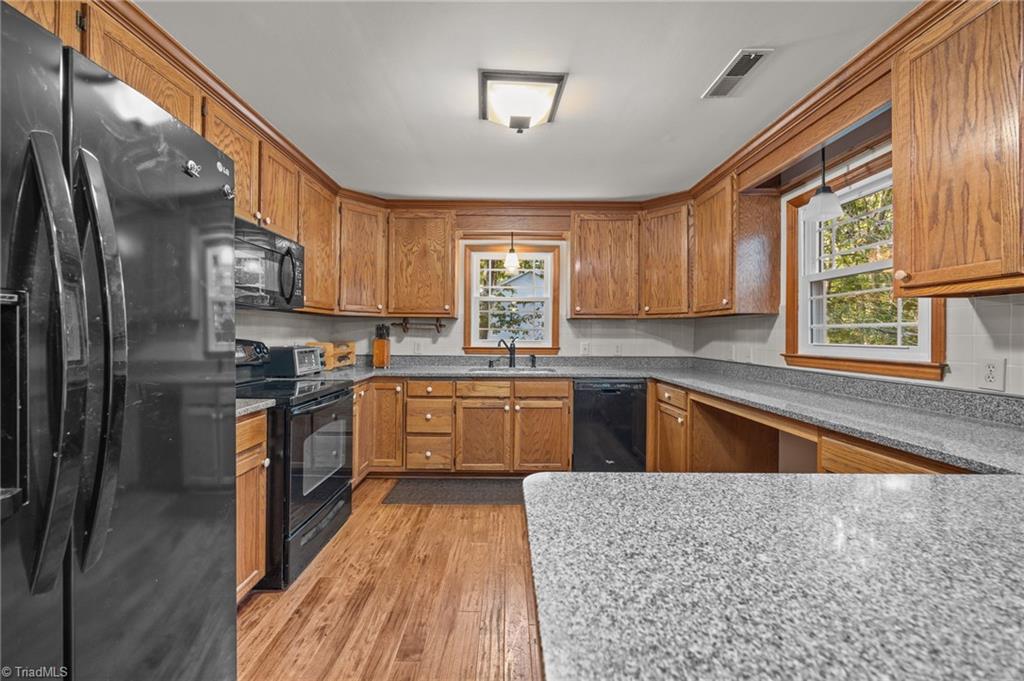 6309 Rock Ledge Court Rural Hall, NC 27045 - Photo 3 of 35 Gallery Image 3