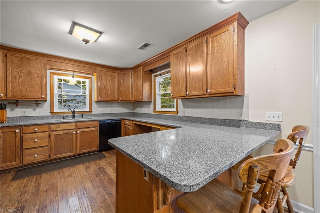 6309 Rock Ledge Court Rural Hall, NC 27045 - Photo 9 of 35 Gallery Image 9