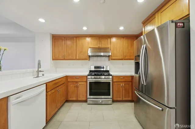 $527,515 | 104 Diamond Cove Terrace, San Francisco, CA 94134