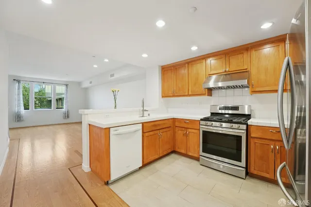 $527,515 | 104 Diamond Cove Terrace, San Francisco, CA 94134