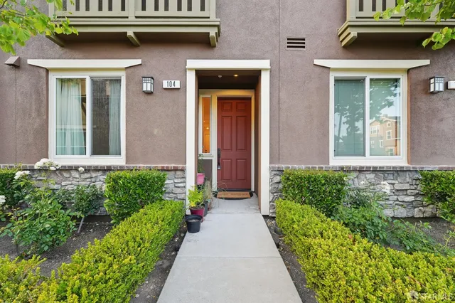 $527,515 | 104 Diamond Cove Terrace, San Francisco, CA 94134