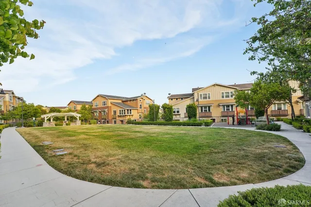 $527,515 | 104 Diamond Cove Terrace, San Francisco, CA 94134