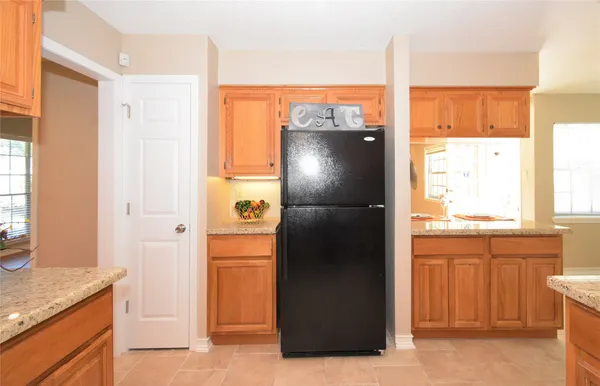 $2,350 | 6011 Arboles Drive, Houston, TX 77035
