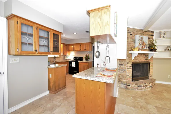 $2,350 | 6011 Arboles Drive, Houston, TX 77035