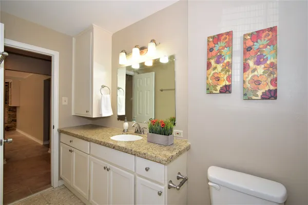 $2,350 | 6011 Arboles Drive, Houston, TX 77035