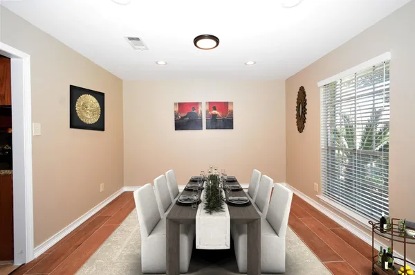 $2,350 | 6011 Arboles Drive, Houston, TX 77035