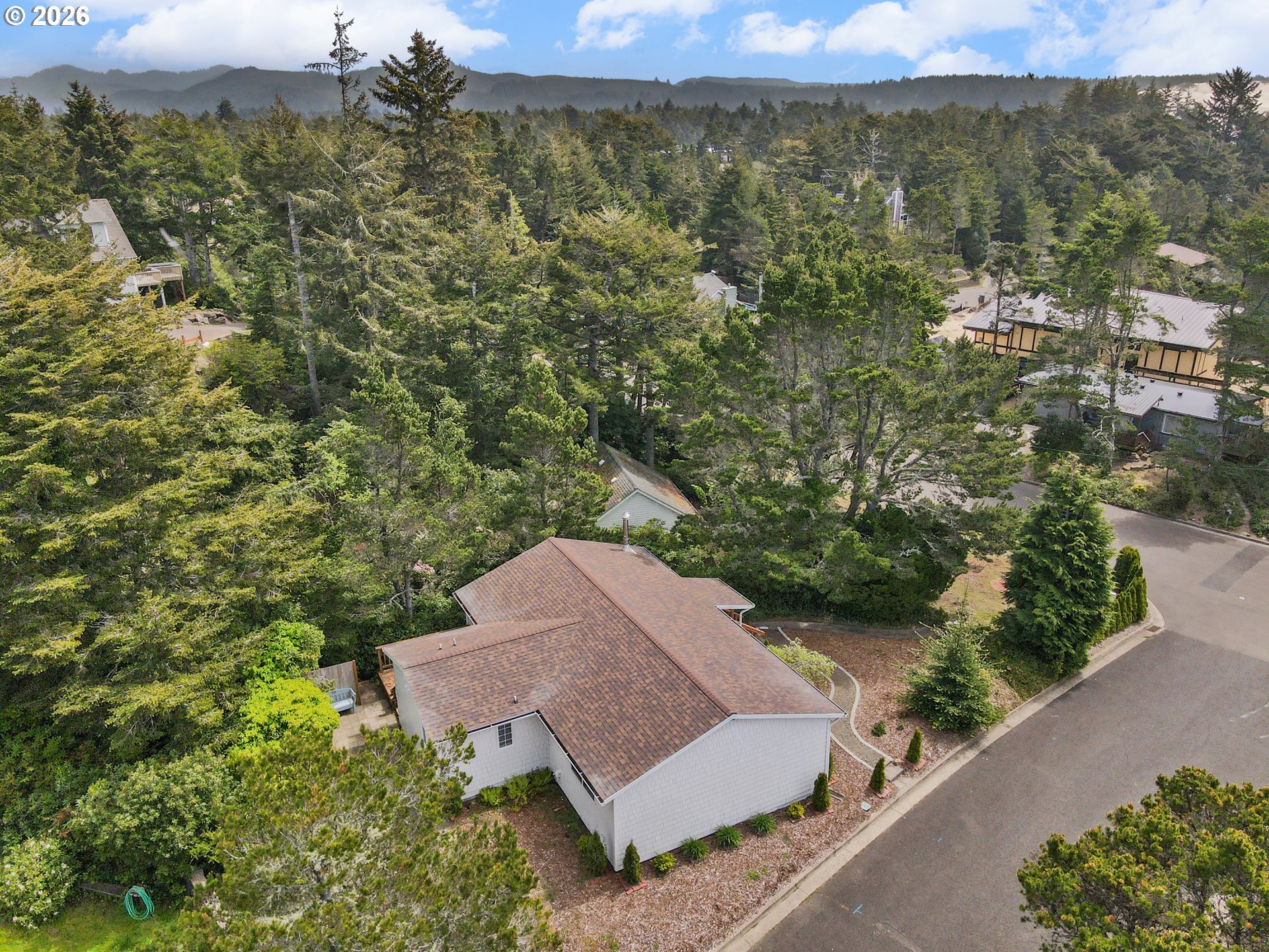 125 West 11th Street Florence, OR 97439 - Photo 42 of 47