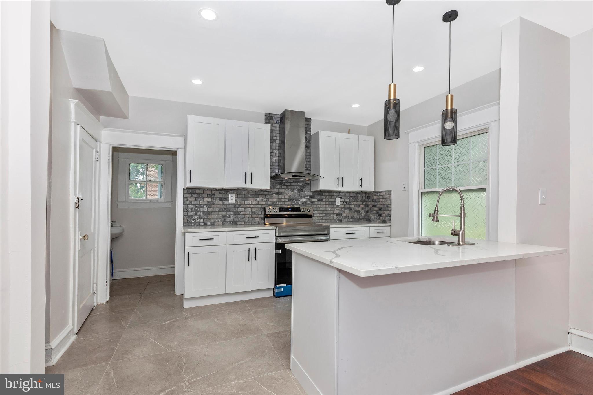 114 Foster Avenue Upper Darby, PA 19082 - Photo 34 of 58