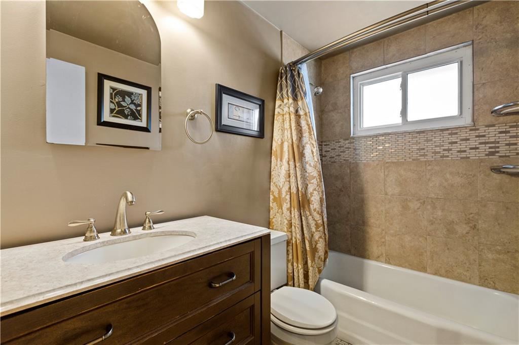 149 Jacks Run Road Pittsburgh, PA 15214 - Photo 18 of 24 Gallery Image 18