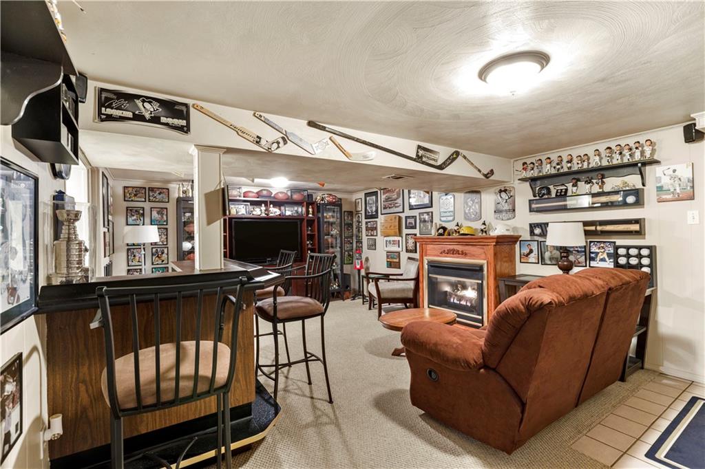 149 Jacks Run Road Pittsburgh, PA 15214 - Photo 20 of 24 Gallery Image 20
