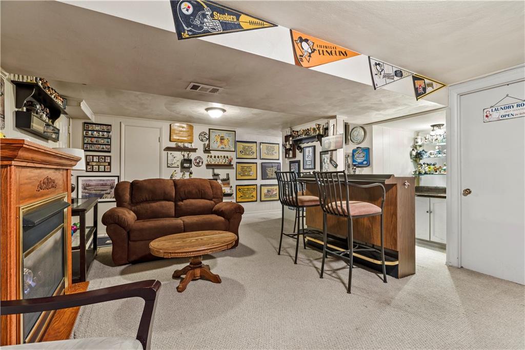 149 Jacks Run Road Pittsburgh, PA 15214 - Photo 22 of 24 Gallery Image 22