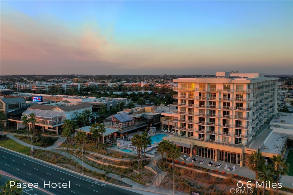 414 Main Street, Unit 400 Huntington Beach, CA 92648 - Photo 28 of 29 an aerial view of city