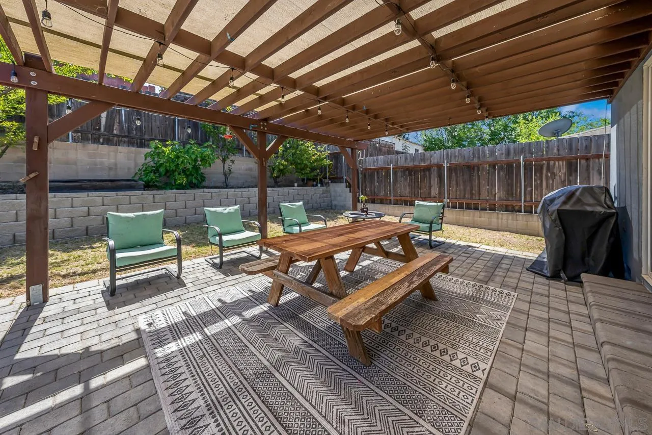 819 Brucker Avenue Spring Valley, CA 91977 - Photo 19 of 25