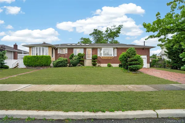 $887,000 | 3402 Elliott Boulevard, Oceanside, NY 11572