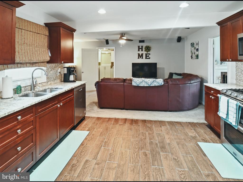 60 Windsor Lane Willingboro, NJ 08046 - Photo 27 of 58