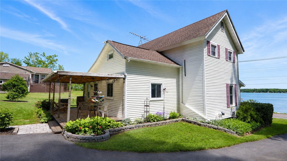 2448 Lower Lake Road Seneca Falls, NY 13148 - Photo 2 of 50