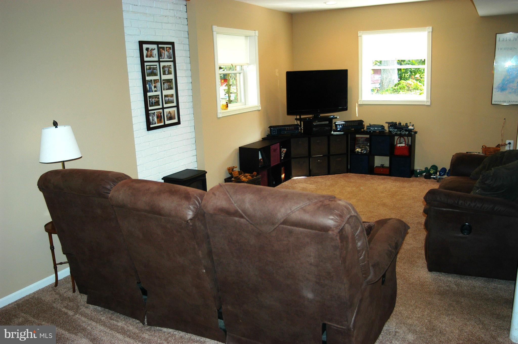 208 Pine Valley Road Locust Grove, VA 22508 - Photo 24 of 30 Family Room