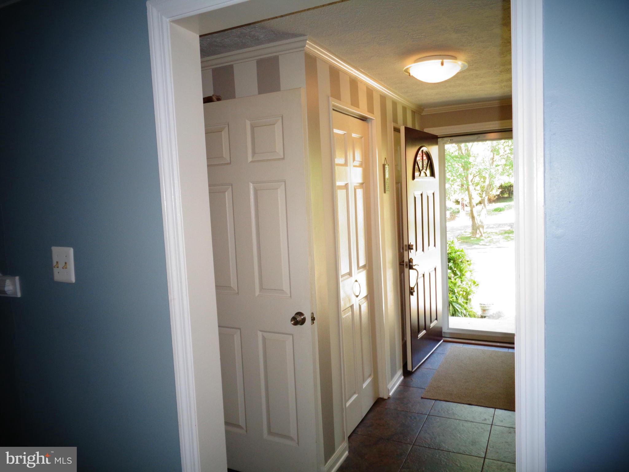 208 Pine Valley Road Locust Grove, VA 22508 - Photo 7 of 30 Interior (General)