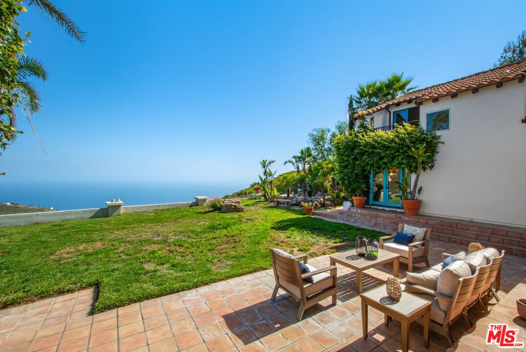 3960 Decker Edison Road Malibu, CA 90265 - Photo 4 of 75