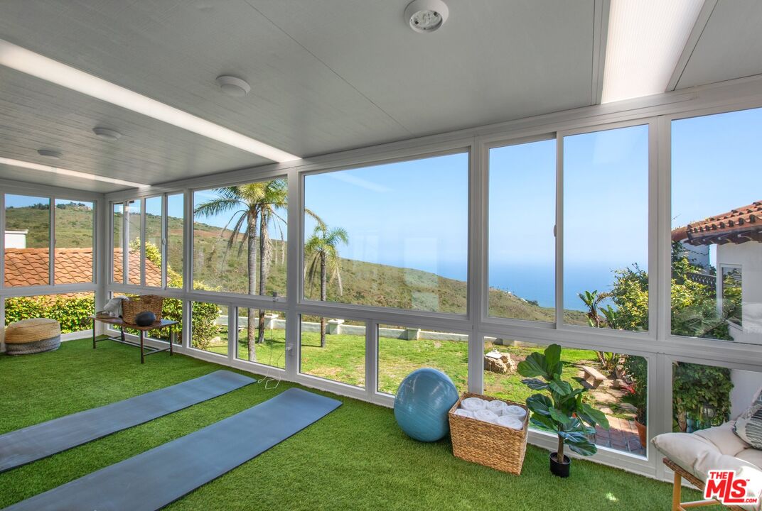 3960 Decker Edison Road Malibu, CA 90265 - Photo 41 of 75