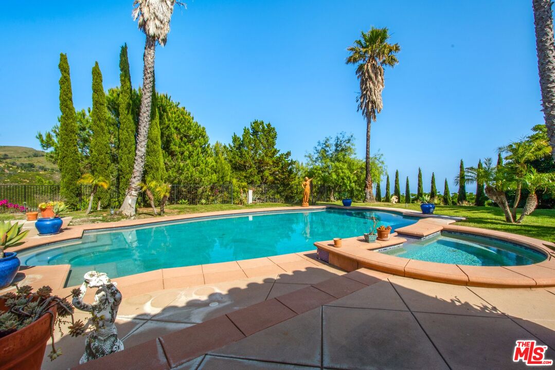 3960 Decker Edison Road Malibu, CA 90265 - Photo 47 of 75