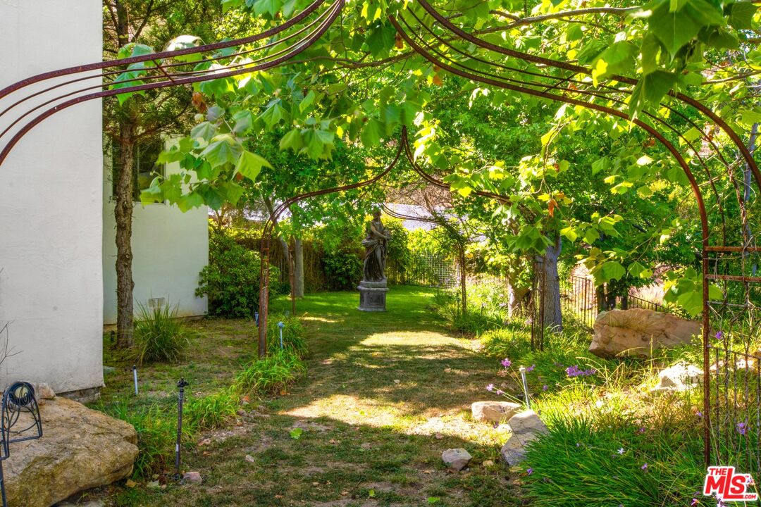 3960 Decker Edison Road Malibu, CA 90265 - Photo 50 of 75