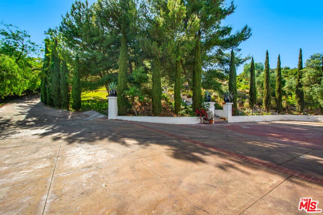 3960 Decker Edison Road Malibu, CA 90265 - Photo 54 of 75