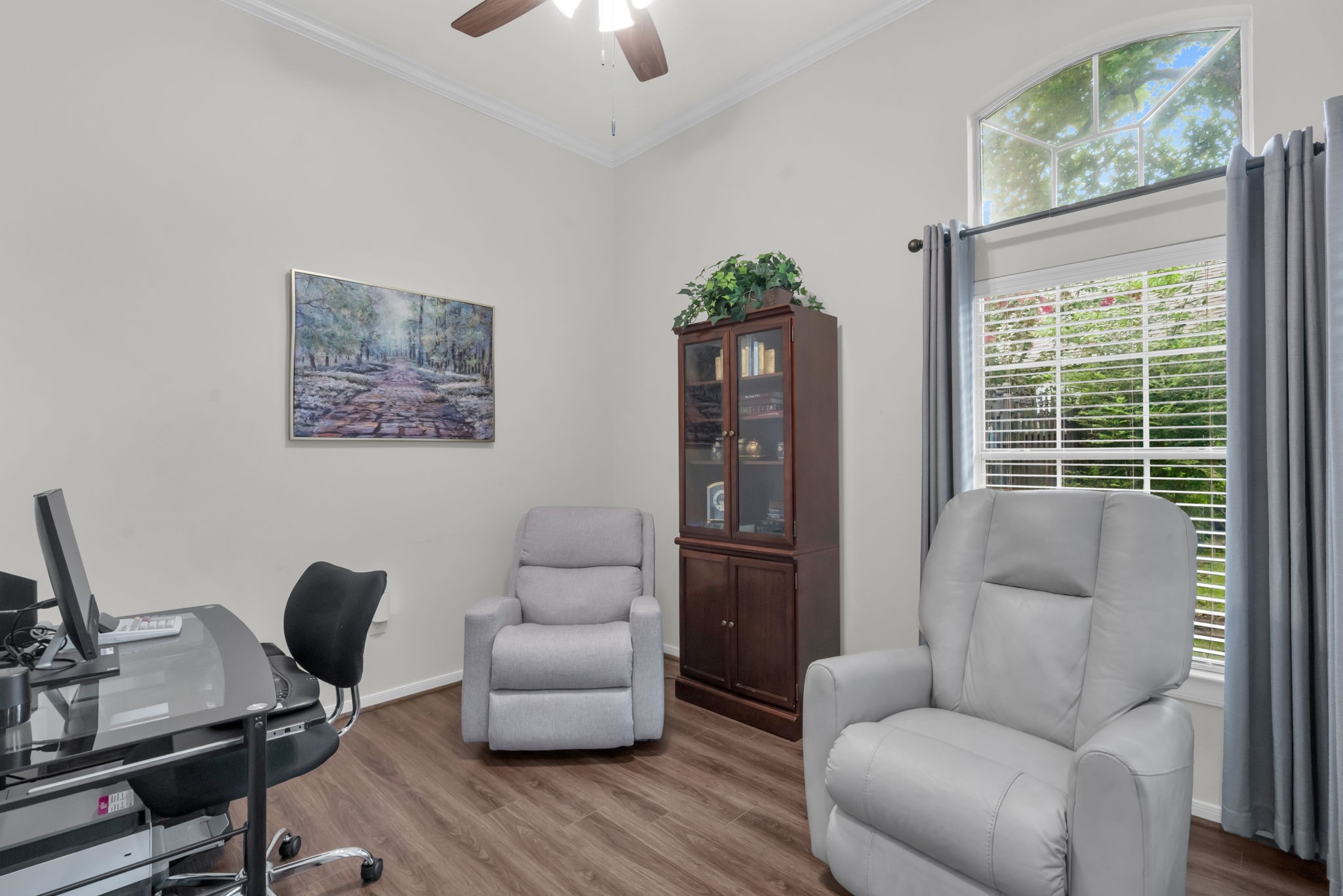 183 West Kentwick Place Conroe, TX 77384 - Photo 6 of 48
