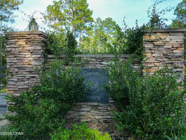 $43,900 | 4477 Cypress Crossing Road, Vernon, FL 32462