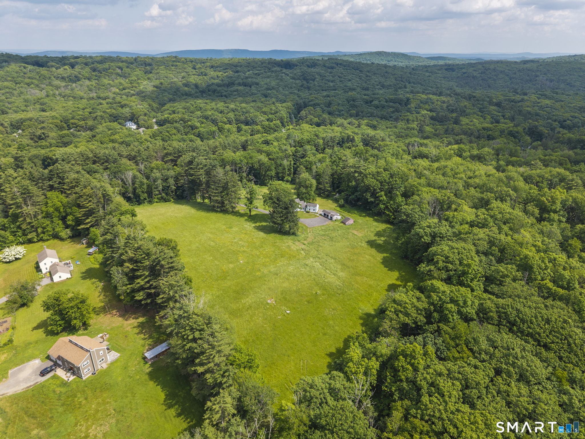 444 Cherry Brook Road Canton, CT 06019 - Photo 8 of 40