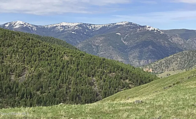 $1,976,000 | Nha McLaughlin Creek Road, Plains, MT 59859