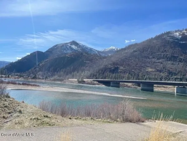 $1,976,000 | Nha McLaughlin Creek Road, Plains, MT 59859