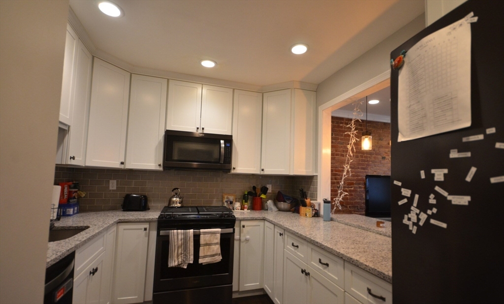 60 Florida Street, Unit 2 Boston, MA 02124 - Photo 8 of 25