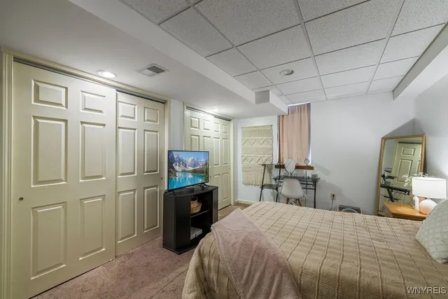 $739,900 | 70 Briarwood Lane, Grand Island, NY 14072