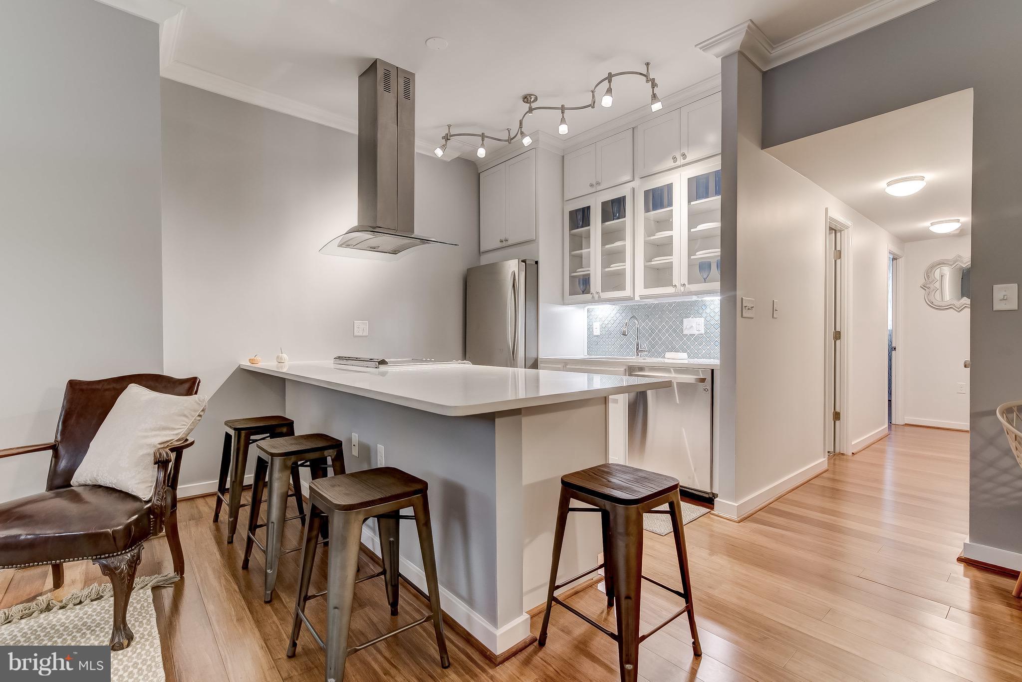 610 South Charles Street, Unit R37 Baltimore, MD 21230 - Photo 5 of 26 Interior (General)