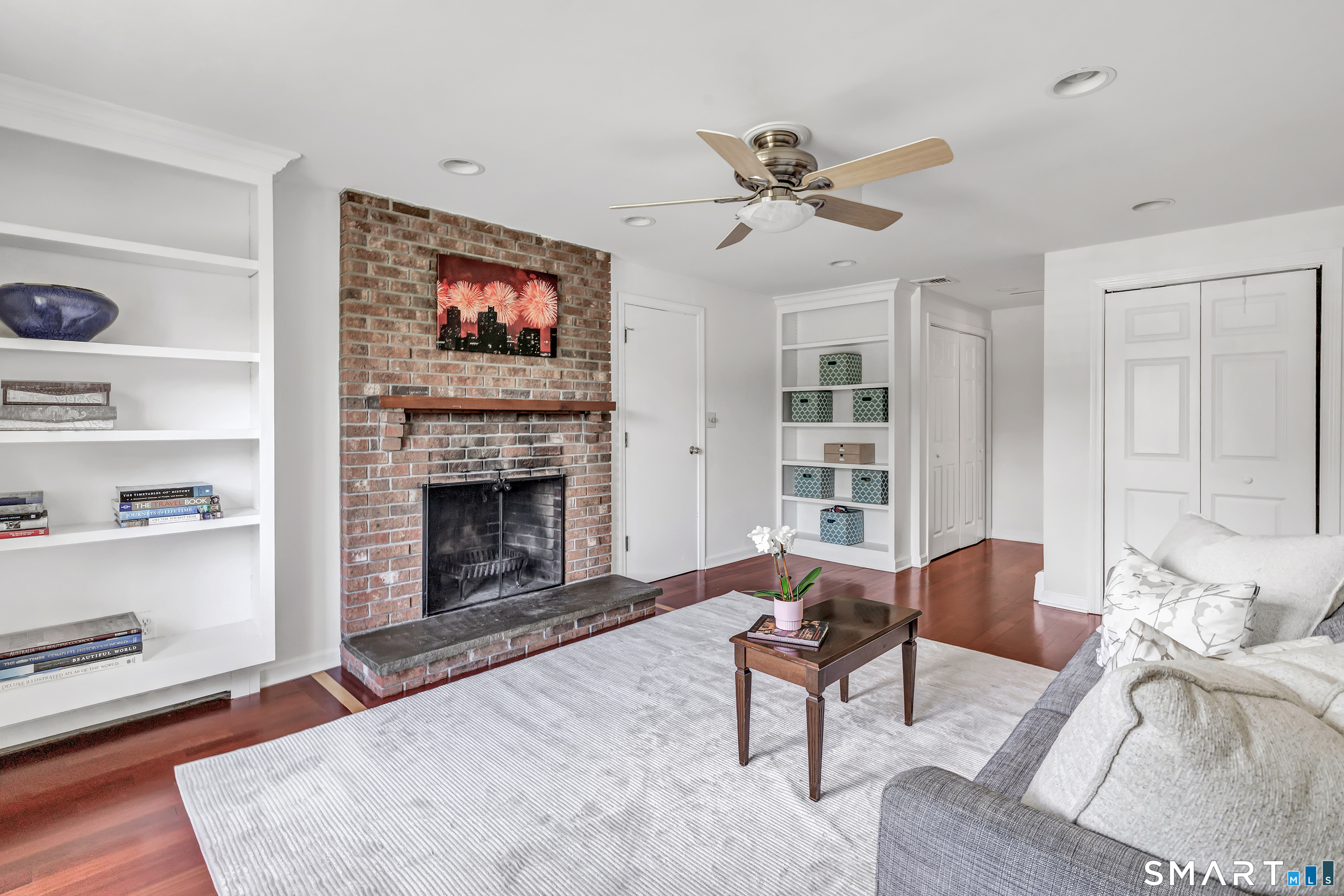 76 Greenbrier Road Trumbull, CT 06611 - Photo 7 of 38