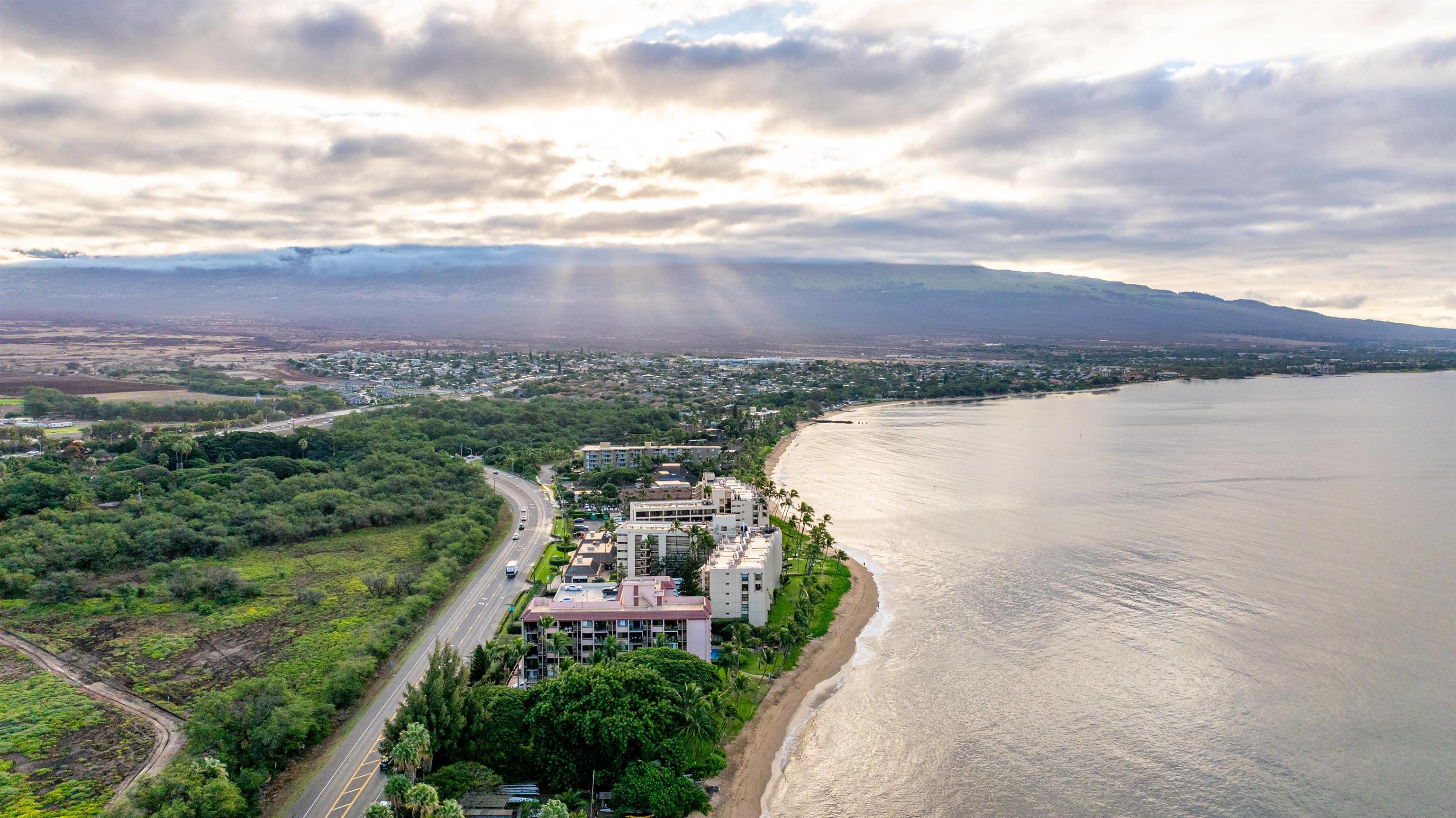 191 North Kihei Road, Unit 502 Kihei, HI 96753 - Photo 37 of 37 a view of a lake with a city view