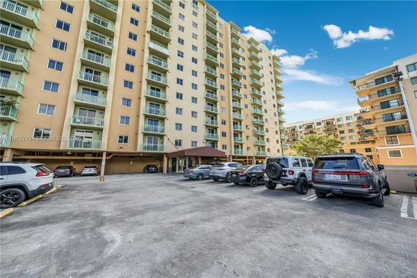 $375,000 | 3500 Coral Way, Unit 1207, Miami, FL 33145