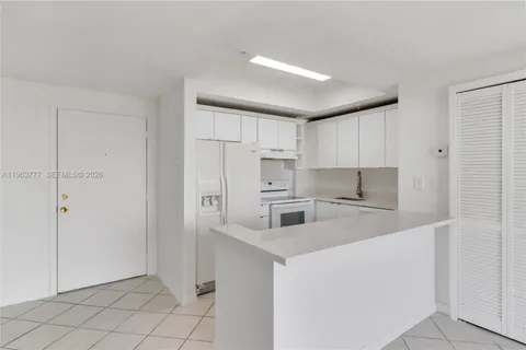 $375,000 | 3500 Coral Way, Unit 1207, Miami, FL 33145