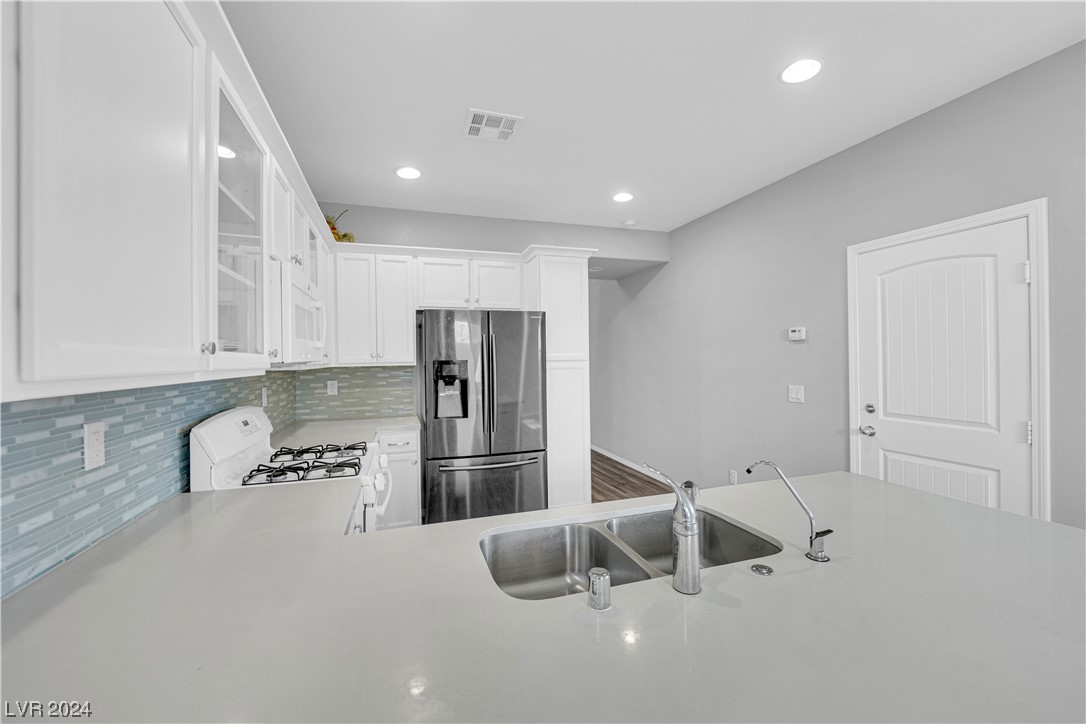 5039 Fiery Sky Ridge Street Las Vegas, NV 89148 - Photo 11 of 30