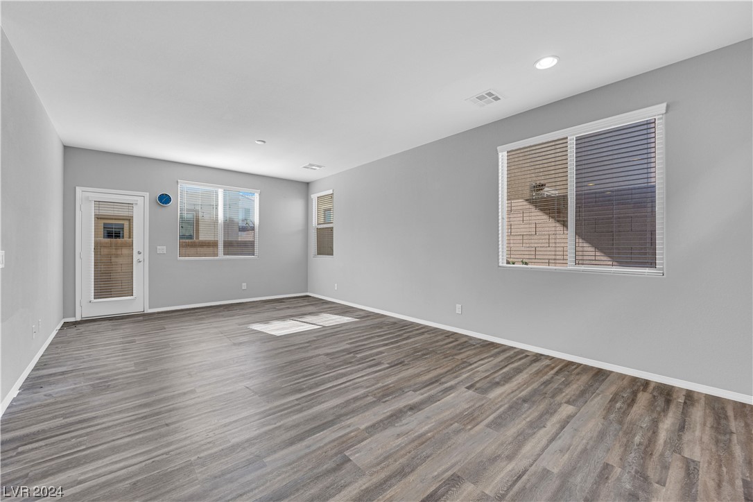 5039 Fiery Sky Ridge Street Las Vegas, NV 89148 - Photo 12 of 30