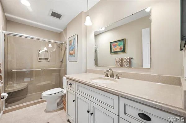 $529,900 | 166 Saddleford Drive, Chesterfield, MO 63017