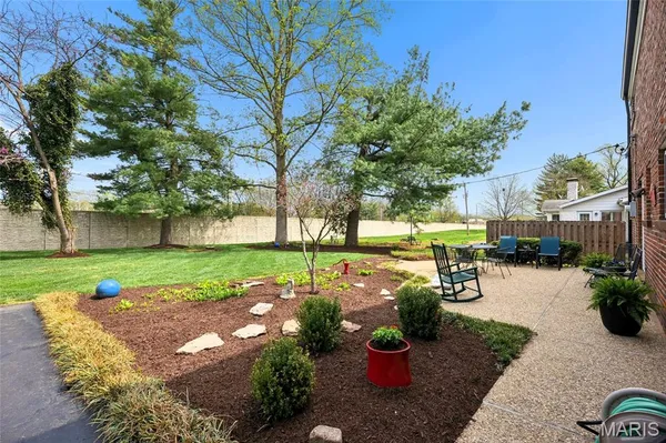 $529,900 | 166 Saddleford Drive, Chesterfield, MO 63017