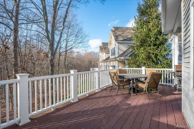 $925,000 | 2279 Dalton Drive, Cortlandt Manor, NY 10567